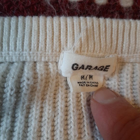 Garage cold shoulder sweater - Picture 5 of 8